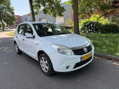 Dacia Sandero - 1.2 Lauréate airco (IJS KOUD) E.LEKTR.RAMEN APK