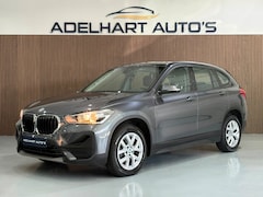 BMW X1 - SDrive18i Business Edition Automaat / Navigatie full map / Cruise control / Climate contro
