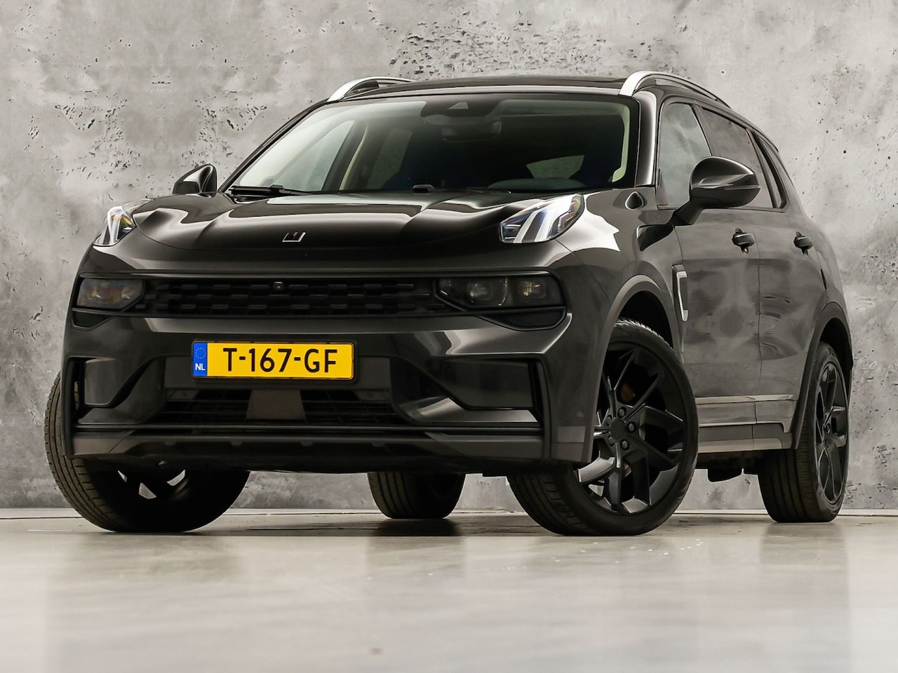 Lynk & Co 01 - 1.5 Black Pack 262Pk (SOH 95,6%, PANORAMADAK, APPLE CARPLAY, INFINITY AUDIO, SFEERVERLICHT - AutoWereld.nl