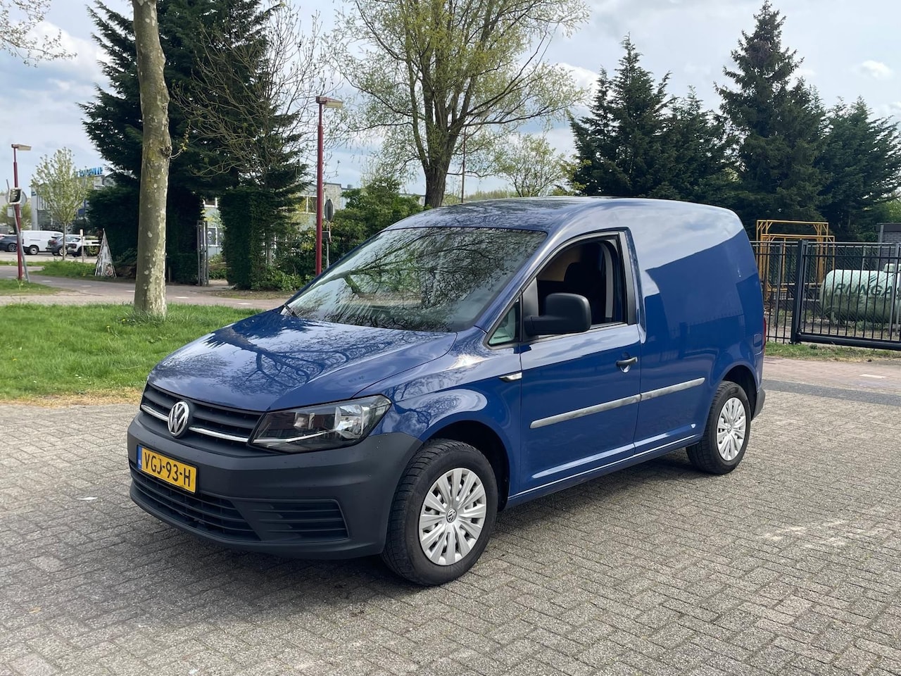 Volkswagen Caddy - 2.0 TDI L1H1 BMT Trendline 2.0 TDI L1H1 BMT Trendline - AutoWereld.nl