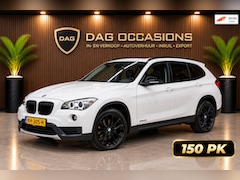 BMW X1 - SDrive18i AUTOMAAT | PANO | NAVI | PDC