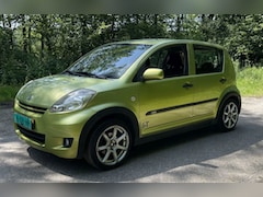 Daihatsu Sirion 2 - 1.3-16V GT-line Nieuwe APK Inruil is mogelijk