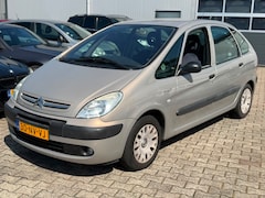 Citroën Xsara Picasso - 2.0i-16V Différence 2 Automaat Nieuwe APK
