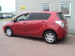 Toyota Verso - 2.0 D-4D-F Comfort bj 2010