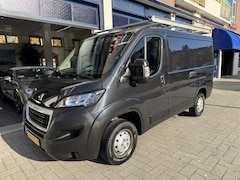Peugeot Boxer - 330 2.2 BlueHDi 120 L1H1 Premium 1 EIGENAAR/CAMERA/DEALER OND/NW APK