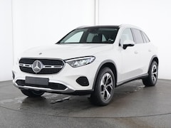 Mercedes-Benz GLC-klasse - 300 e 4MATIC Plug-In Hybride | Panoramadak | Trekhaak | Rijassistentiepack | CarPlay | Mem