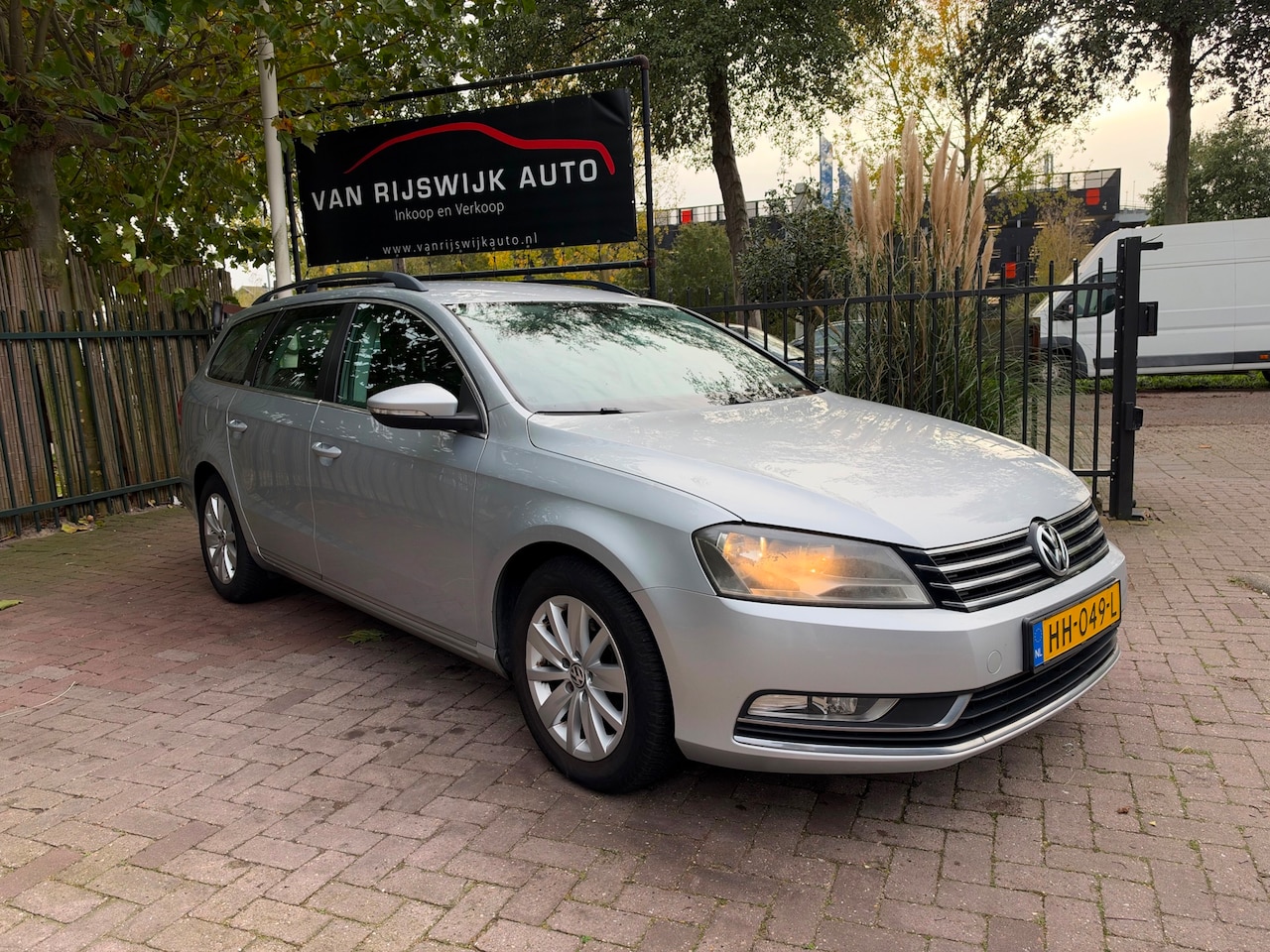 Volkswagen Passat Variant - 2.0 TDI Comfortline Clima Cruise-con Nav - AutoWereld.nl