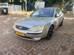 Ford Mondeo - 1.8 Benzine - APK 02-2027 - Airco - Rijdt goed