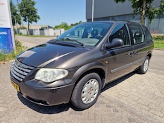 Chrysler Voyager - 2.4i SE Luxe, APK, Nap, MOTOR STORING, Inruil mogelijk