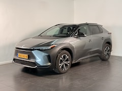 Toyota bZ4X - Dynamic 71 kWh | Panoramadak | Fase 3 | Warmtepomp |