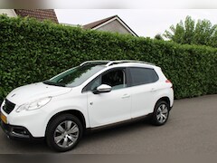 Peugeot 2008 - 1.2 PureTech Crossway