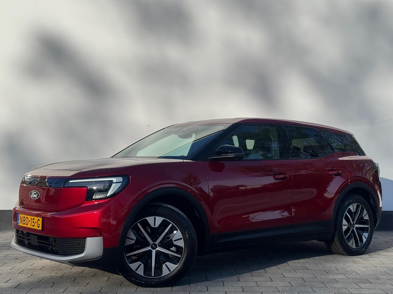 Ford Explorer - Select Extended Range RWD 77 kWh 286pk | Trekhaak | 360° Camera | Adapt. Cruise | SOH 99,9 - AutoWereld.nl