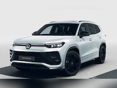 Volkswagen Tayron - 1.5 eHybrid 272PK DSG R-Line Edition / Resterende Fabrieksgarantie tot 29-12 2029 / Black