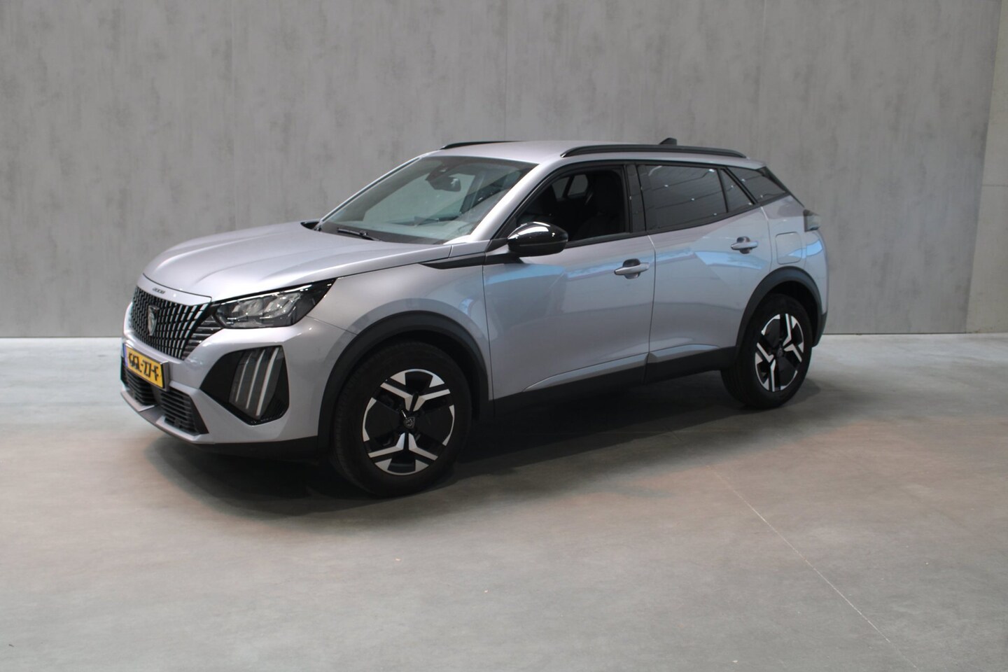 Peugeot 2008 - 1.2 PureTech 100 Allure Camera/Cruise/Trekhaak prijs is rijklaar - AutoWereld.nl