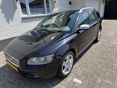 Volvo V50 - 1.8 Edition II Sport/ Airco/ Cruise Control/ Trekhaak/ PDC
