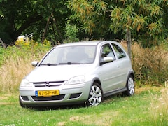 Opel Corsa - 1.4-16V Silverline ( INRUIL MOGELIJK )