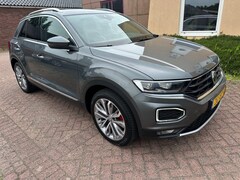 Volkswagen T-Roc - 1.5 TSI Sport VAVI/PDC/LED/VOLOPTIES