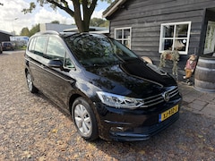 Volkswagen Touran - 1.4 TSI Highline 7p|Automaat|Trekhaak