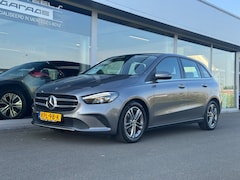 Mercedes-Benz B-klasse - 180 Style automaat , achteruitrijcamera