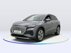 Audi Q4 e-tron - 40 Launch edition Advanced 77 kWh 204 pk | SOH 93, 64% | Navigatie | Parkeersensoren | Ach