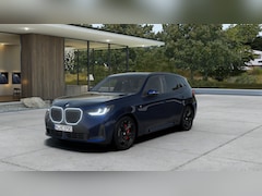 BMW X3 - 30e xDrive M Sport Automaat / Panoramadak / Trekhaak / Sportstoelen / Adaptieve LED / Comf