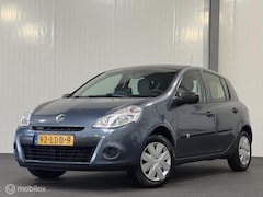 Renault Clio - 1.2 Special Line 5-drs [ NAP Carplay nw.distributie ]