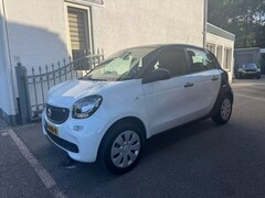 Smart Forfour - 1.0 Pure | Automaat | Airco | 80 DKM NAP