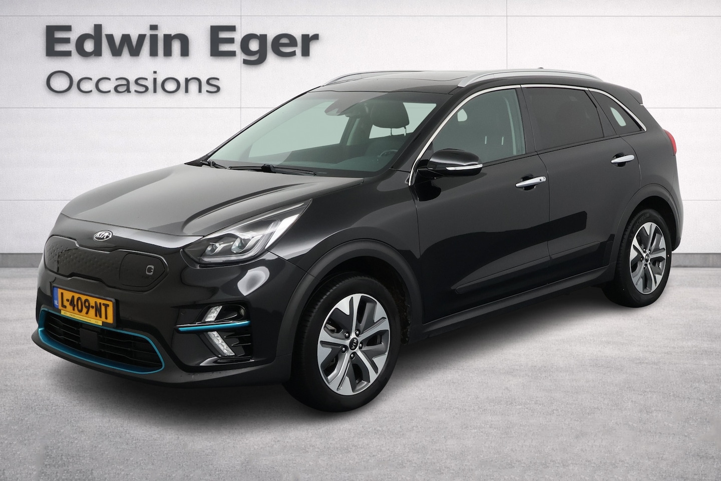 Kia e-Niro - DynamicPlusLine 64 kWh | SOH 100% | 3 Fase laden | Schuif/kanteldak | Half Leder | Andriod - AutoWereld.nl