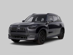 MINI Countryman - 1.5 C Blackyard | Leverbaar dit jaar | Stoelverwarming | Head-up Display | Draadloos oplaa
