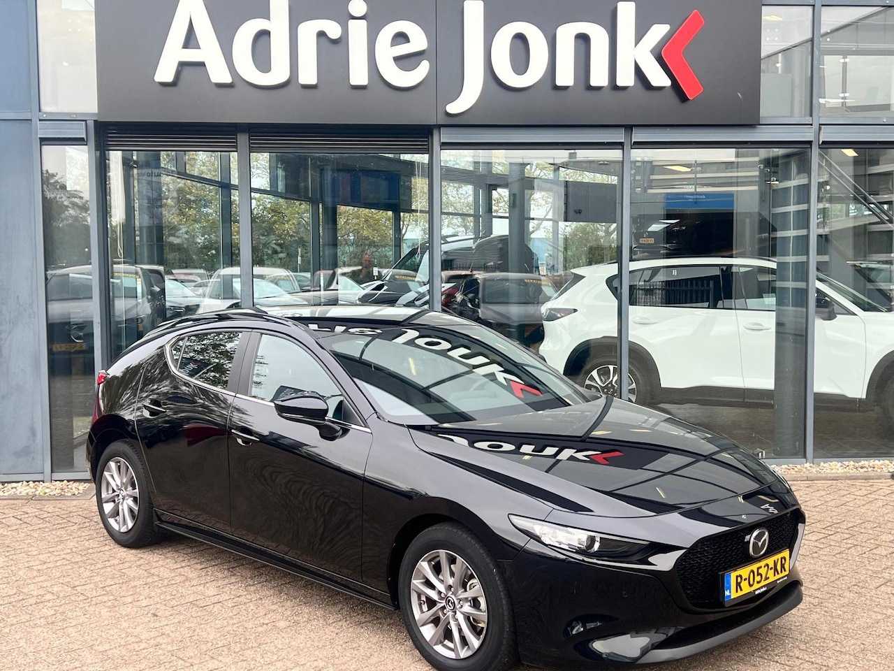 Mazda 3 - 2.0 e-SkyActiv-G M Hybrid 122 Comfort AUTOMAAT | LEDER PACK | A.CAMERA | APPLE CARPLAY/AND - AutoWereld.nl