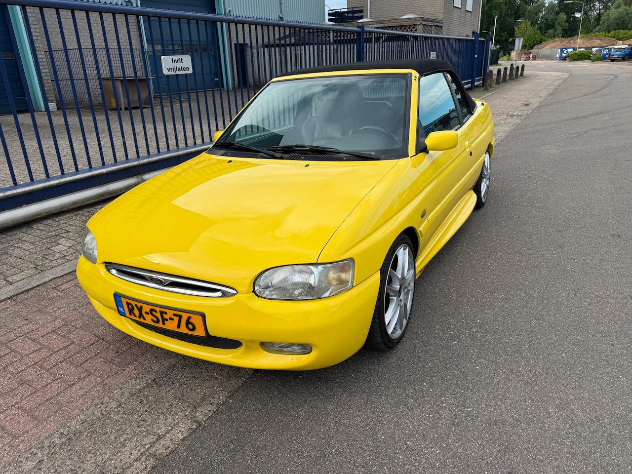 Ford Escort Cabrio - 1.8 XR3i *102.098 KM *AIRCO*LEER*18 INCH - AutoWereld.nl