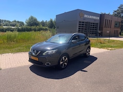 Nissan Qashqai - 1.2 Connect Edition Clima.Navi.Pano