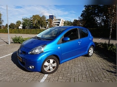Toyota Aygo - 1.0-12V Dynamic Blue