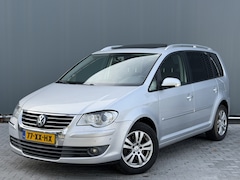 Volkswagen Touran - BWJ 10-2007 | 2.0TDI 170PK Highline BNS AUTOMAAT | TREKHAAK | SCHUIFDAK | PDC 2X | CLIMA |