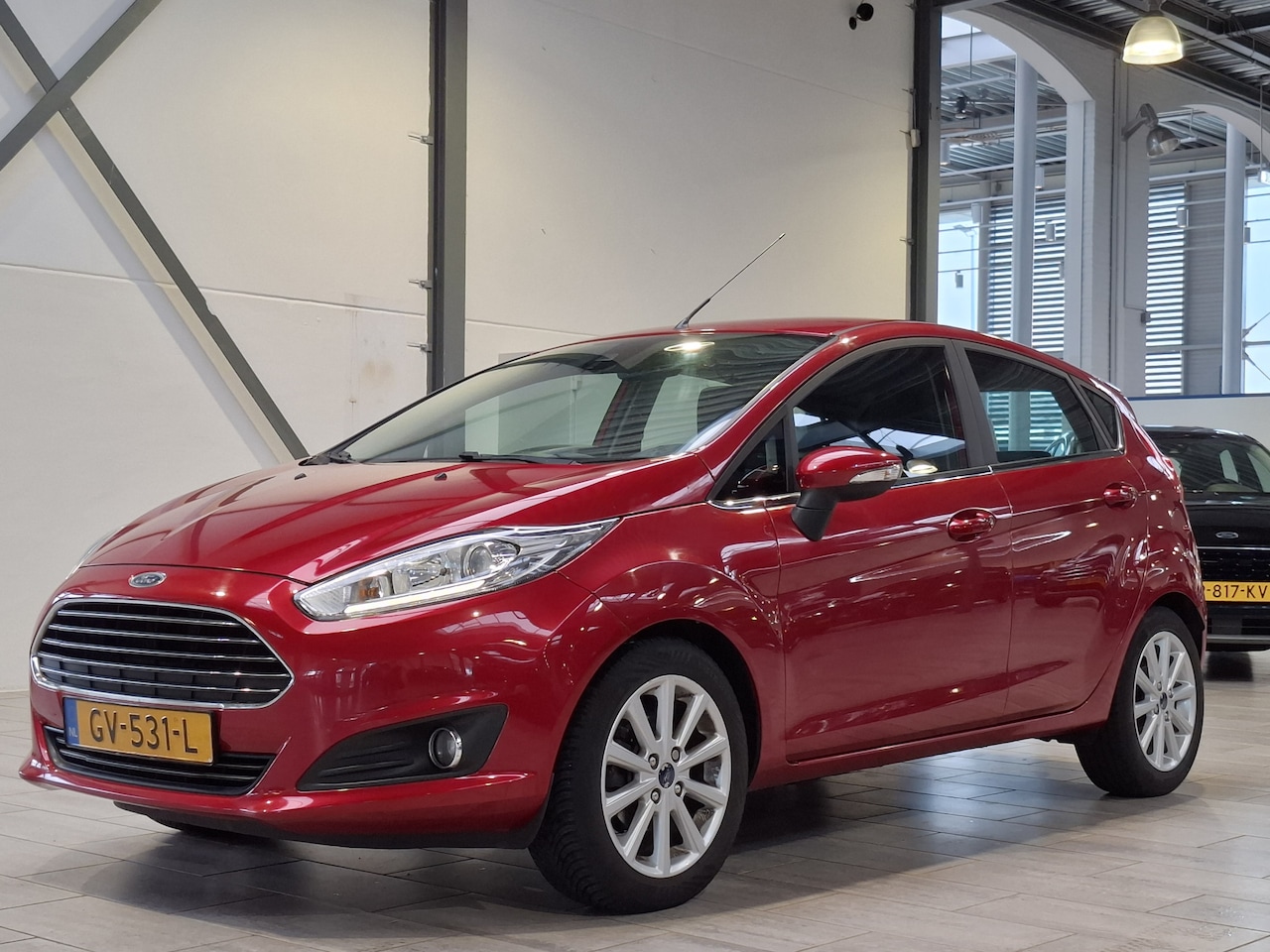 Ford Fiesta - EcoBoost 100 pk Titanium | Trekhaak | Navi | Clima | Cruise | Voorruitverw. | Parkeersens. - AutoWereld.nl