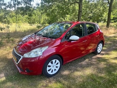 Peugeot 208 - 1.0 PureTech LIKE APK t/m 26-06-2027 Motor heeft weinig compressie