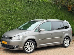 Volkswagen Touran - 1.2 TSI 7p. RIJDTSUPER/LAGEKM/LEER/XENON