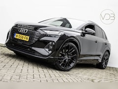 Audi Q4 e-tron - 40 SOH 93% 204pk S-Line Competition TREKHAAK Origineel NL 1e Eigenaar