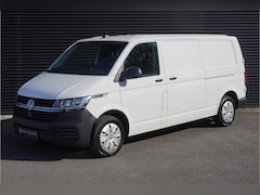 Volkswagen Transporter - 150pk Automaat L2H1 2x Schuifdeur Trekhaak Cruise control Apple Carplay Navigatie Standkac