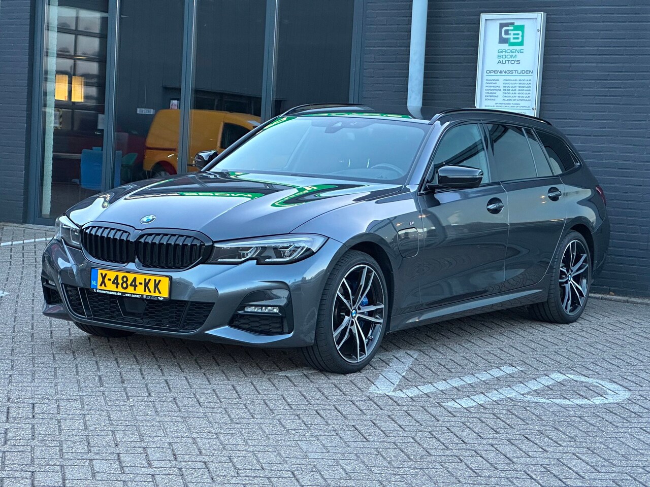 BMW 3-serie Touring - 330e High Executive/LED/NAVI/CARPLAY/CAMERA/NETTE STAAT!! - AutoWereld.nl