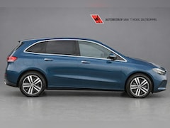 Mercedes-Benz B-klasse - 250e AUT8 Premium Plus LEDER MEMORY PANORAMADAK CARPLAY DISTRONIC SFEER KEY-LESS GO