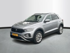 Volkswagen T-Roc - 1.5 TSI 150pk Life Edition Camera