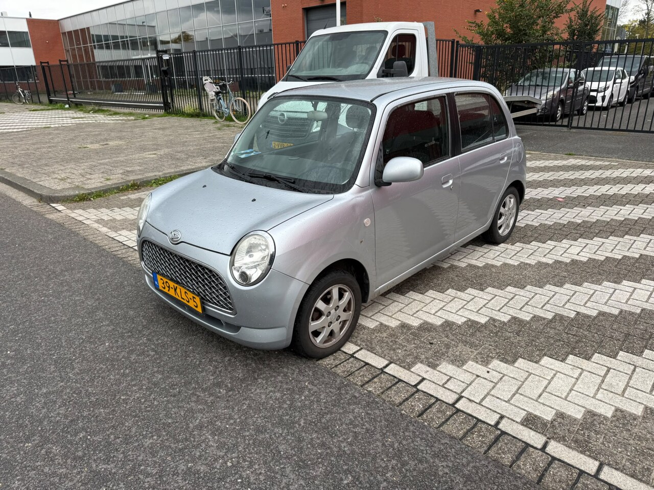 Daihatsu Trevis - 1.0 APK TOT 28-10-2026 | Inruilkoopje | Nederlands geleverd - AutoWereld.nl