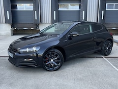 Volkswagen Scirocco - 1.4 TSI Highline, Navi, Airco, Sportuitlaat
