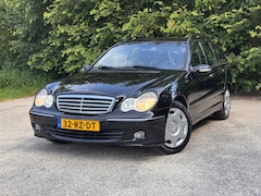 Mercedes-Benz C-klasse Combi - 180 K. Elegance | Cruise control + Navi Nu € 2.975,