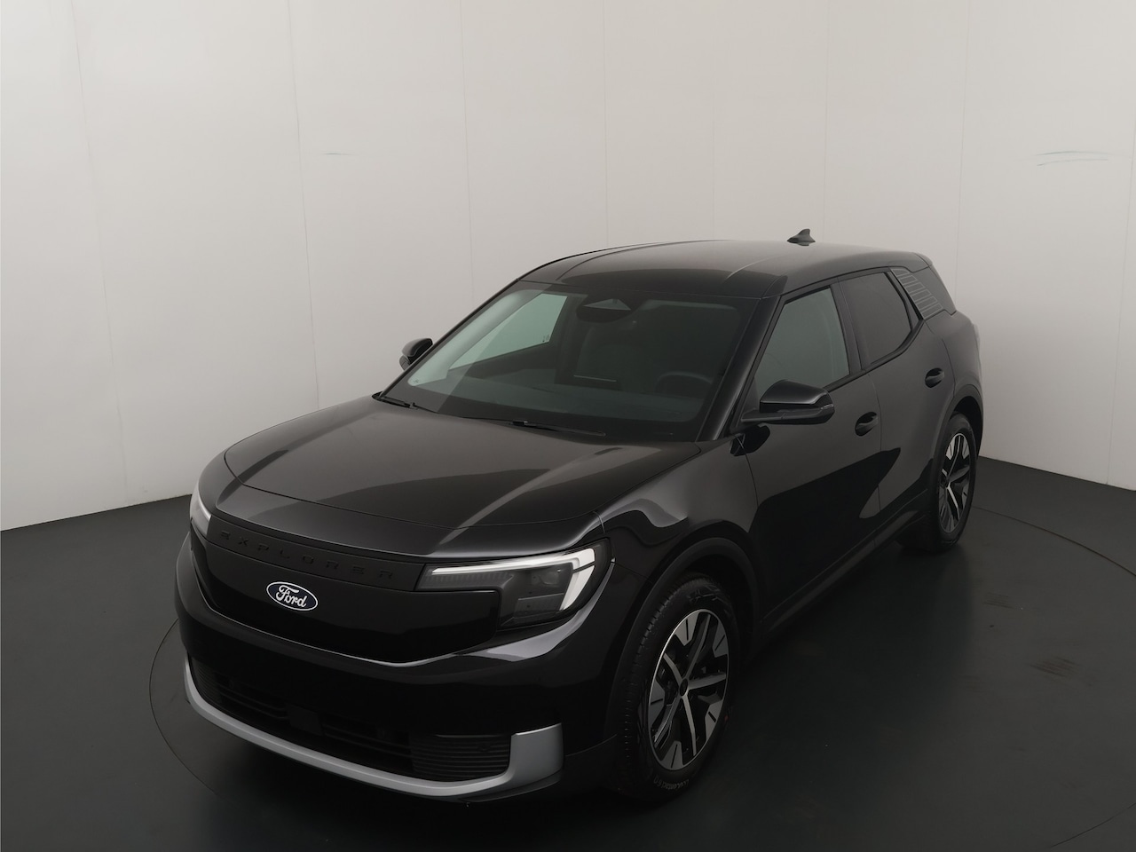 Ford Explorer - Style RWD 58 kWh | Comfort Pack 1 | Warmtepomp | 19" LMV - AutoWereld.nl