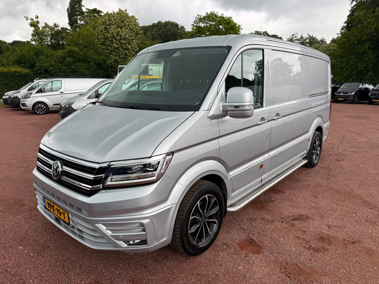 Volkswagen Crafter - 35 2.0 TDI 140PK / 2x Schuifdeur / Automaat L3H2 (oude L2H1) - AutoWereld.nl