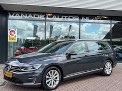 Volkswagen Passat Variant - 1.4 TSI GTE Aut. Massage Adap.Cruise Navi Camera Trekhaak Dealeronderhouden