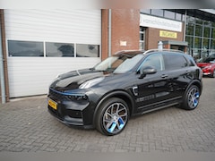 Lynk & Co 01 - 1.5 261PK *NL AUTO* DEALER ONDERHOUDEN 20 X OP VOORRAAD 360CAMERA PANORAMADAK FULL LED 20I