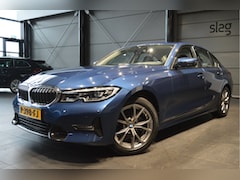 BMW 3-serie - 318i Edition navi clima cruise pdc trekhaak 157 pk